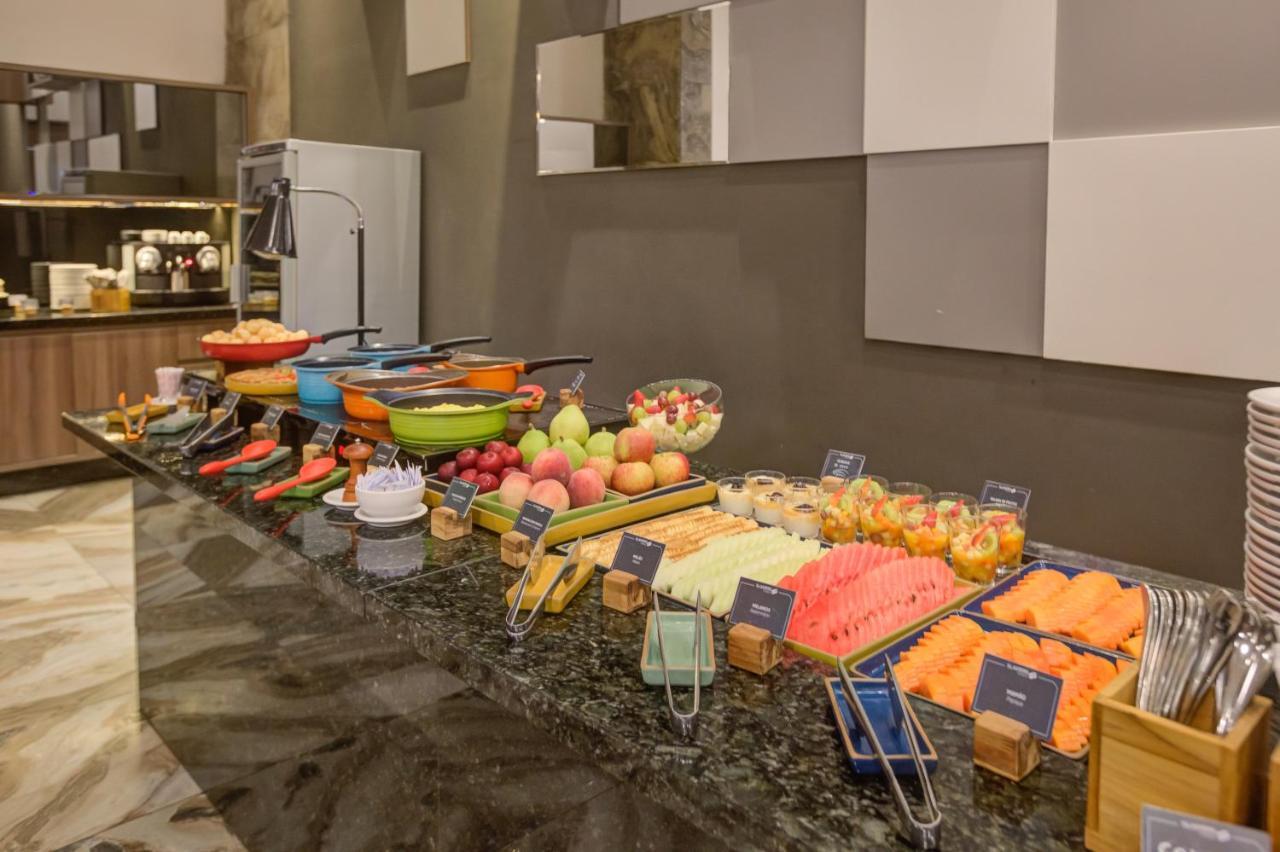 Slaviero Blumenau Hotell Eksteriør bilde